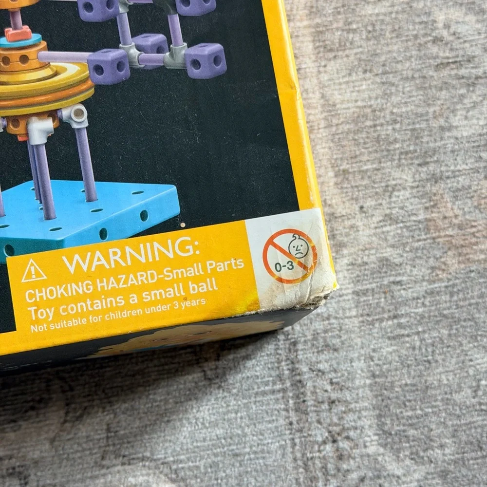 Goldie Blox Builder's Survival Kit Kids Building Set -New w/ box damage retro